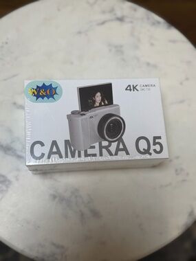 W&O Camera Q5 4K Compact Digital Camera - Vlogging Camera | Content Creation